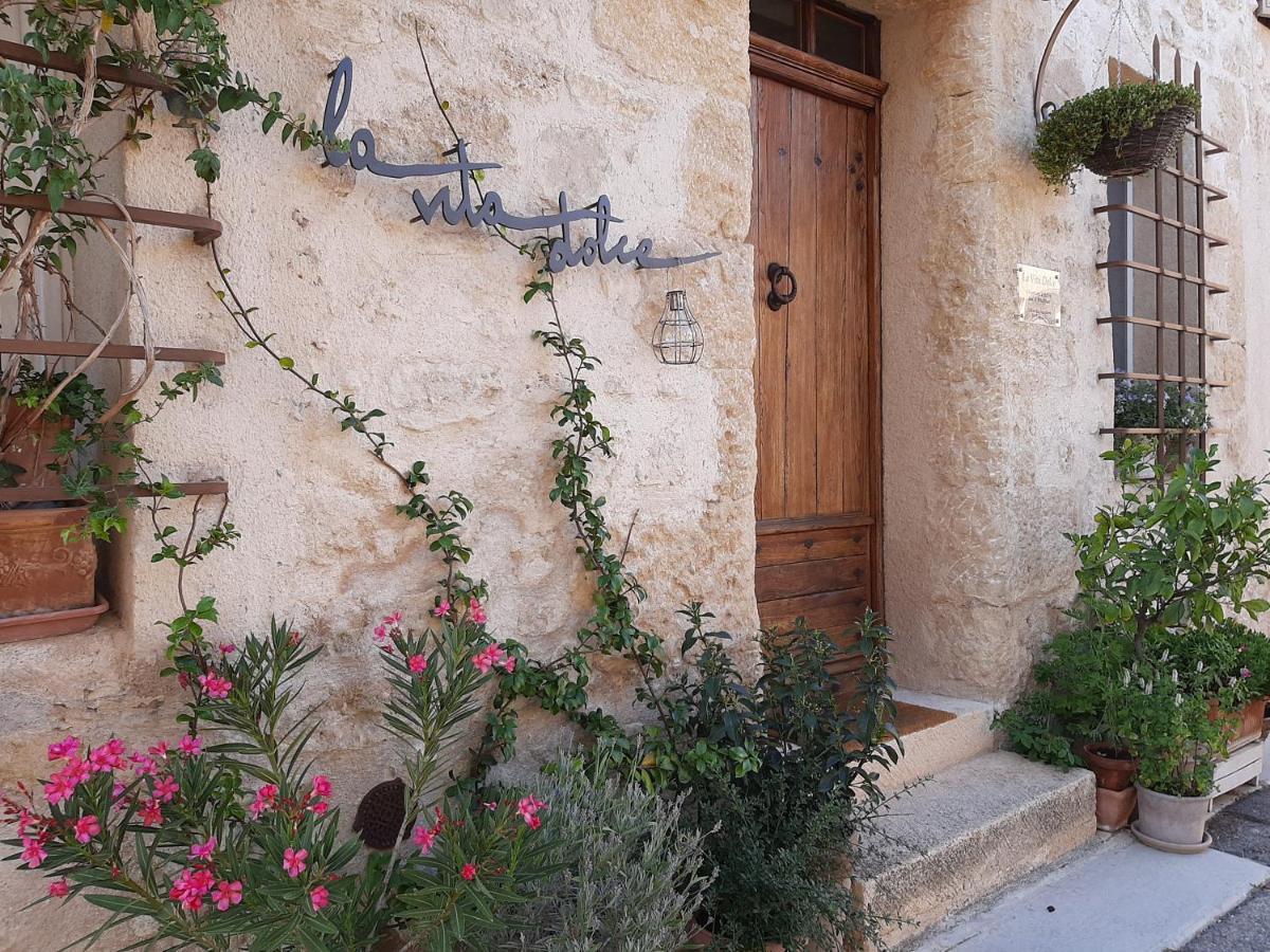 La Vita Dolce, Luberon Grambois Eksteriør bilde