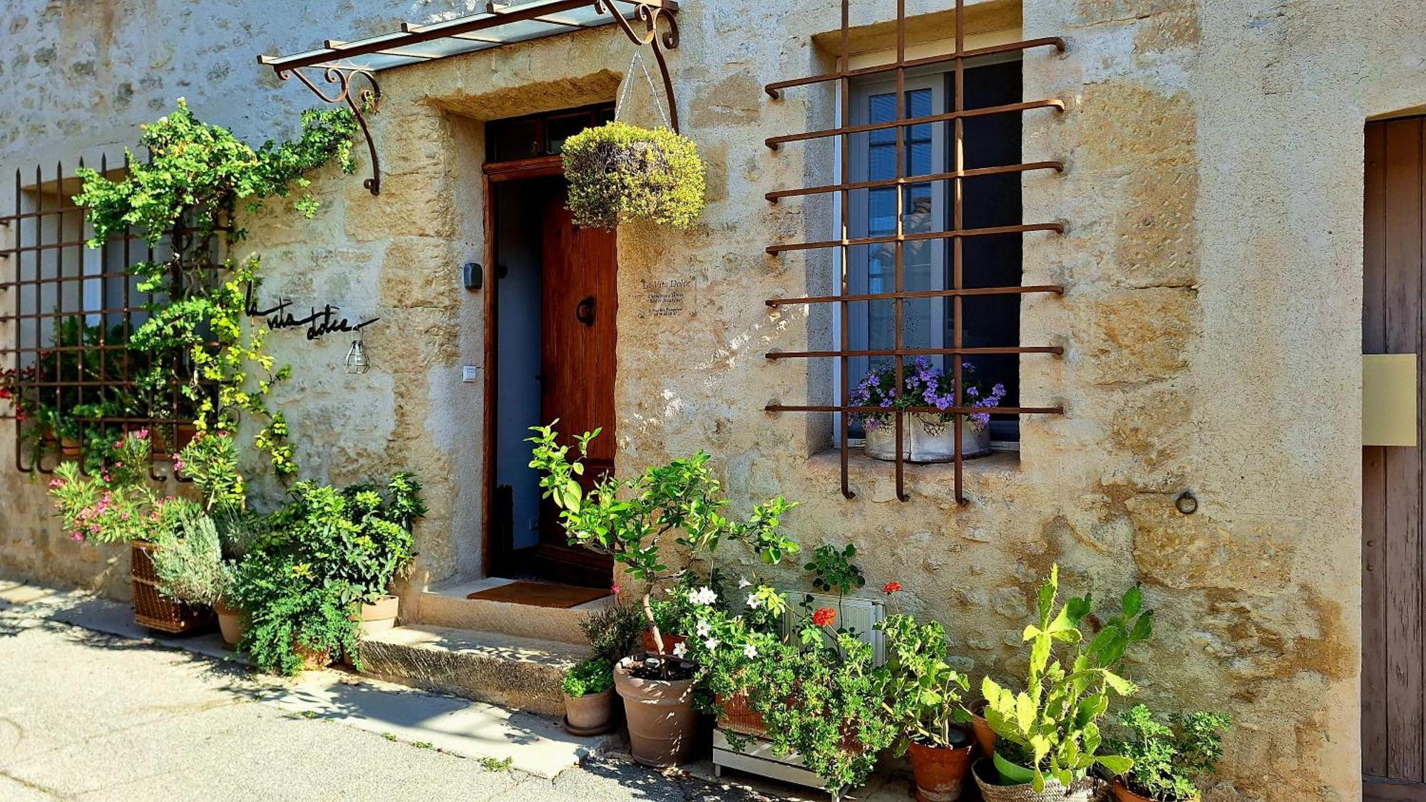 La Vita Dolce, Luberon Grambois Eksteriør bilde